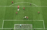 贝林厄姆补射破门连场双响!英格兰2-1反超挪威!尼兰扑救失误